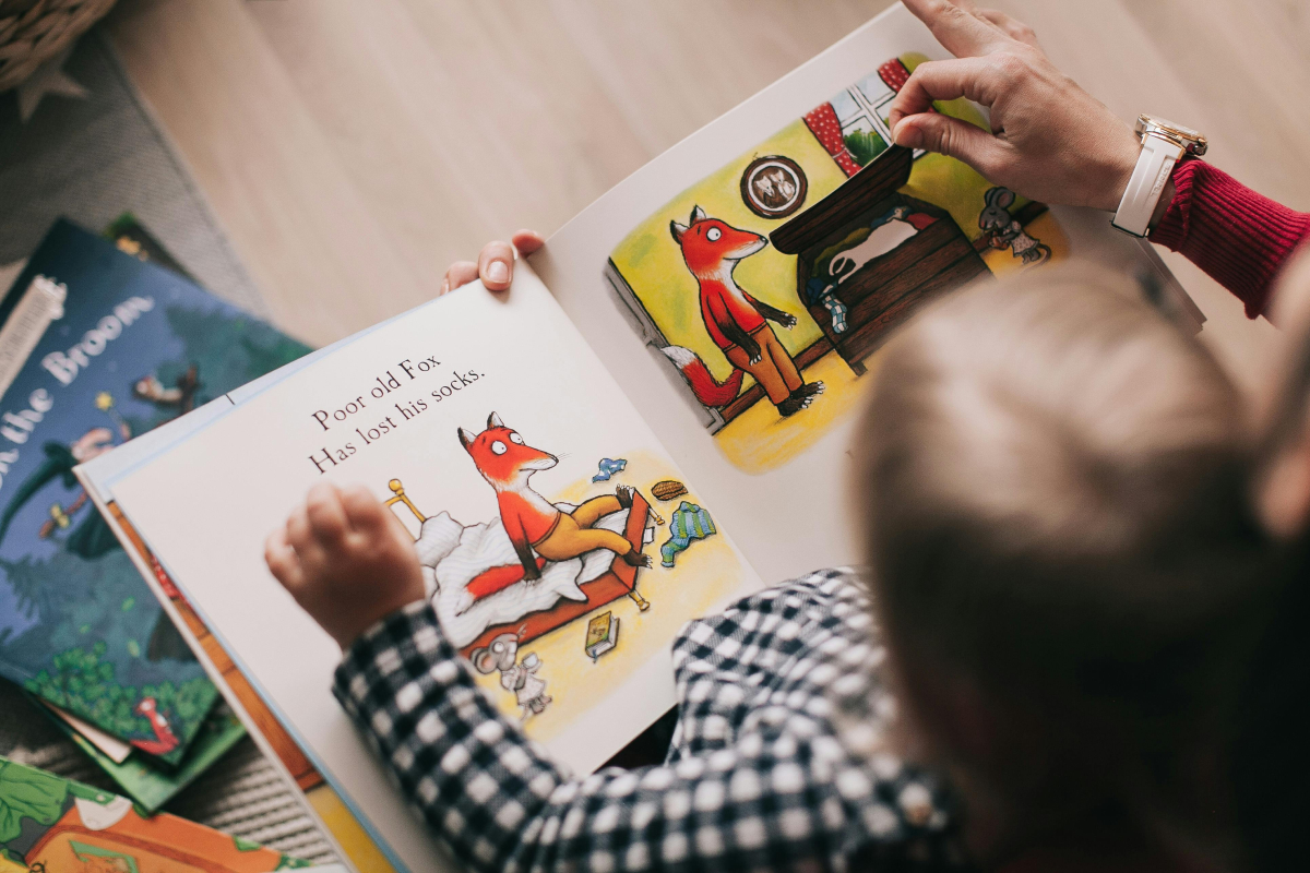The Power of Bedtime Reading: Fostering Early Literacy and Enhancing Parent-Educator Collaboration!